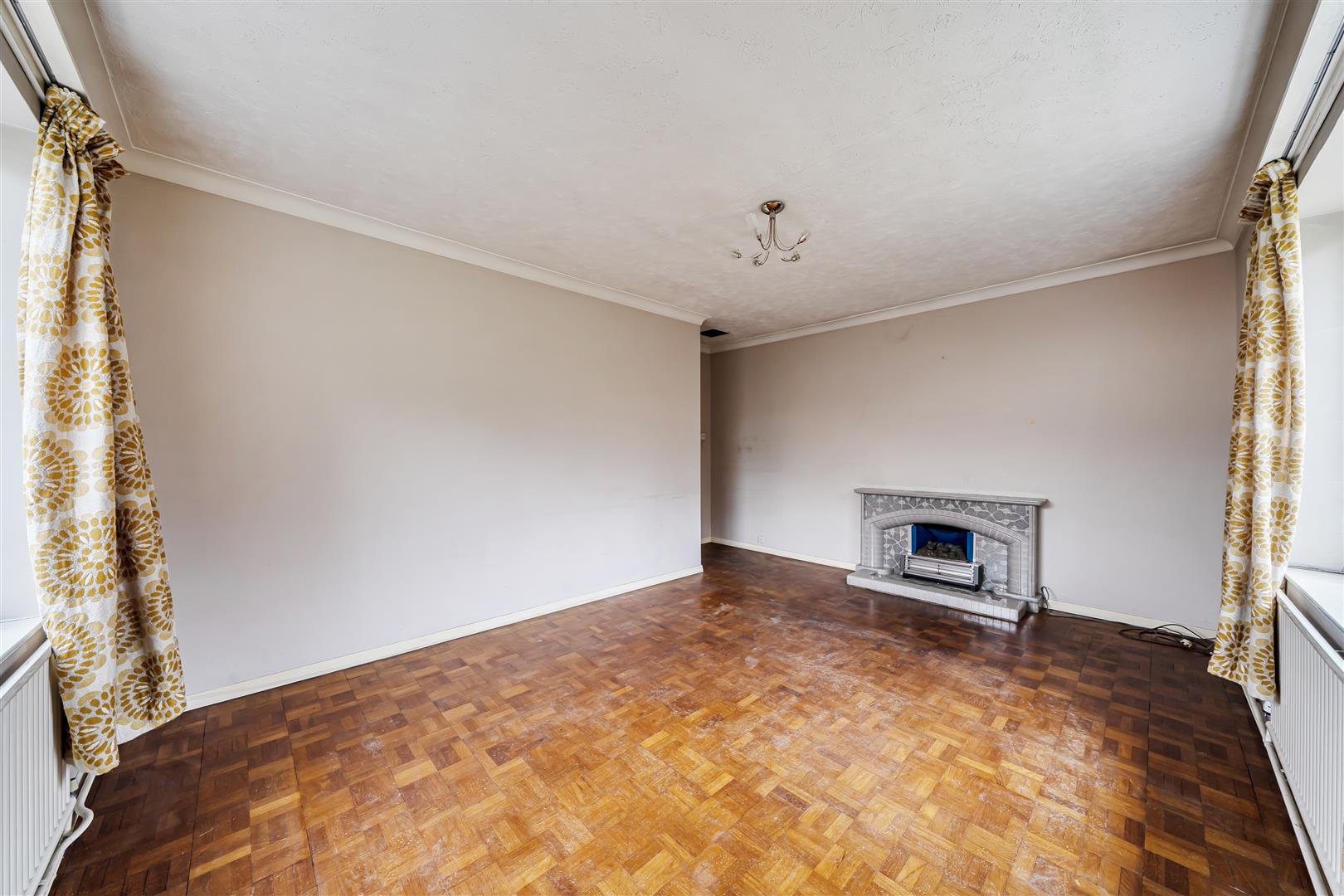 Brithwen Road, Waunarlwydd, Swansea, SA5 4QS